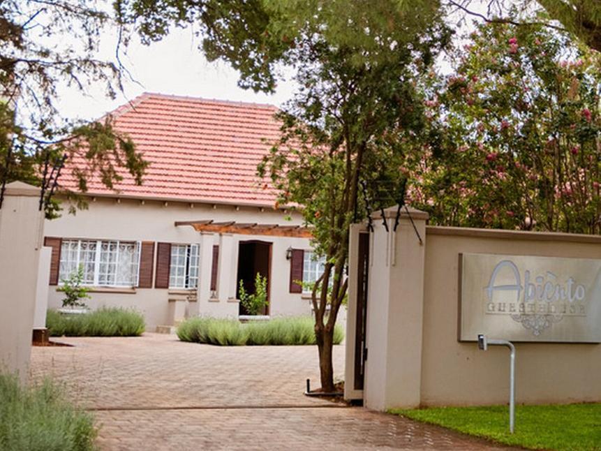 Abiento Guesthouse Bloemfontein Exterior photo